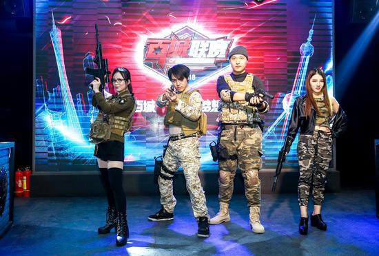 Tian ： 第二局相当混乱。当我们做出决定时，我们认为我们可以赢，但并不顺利。